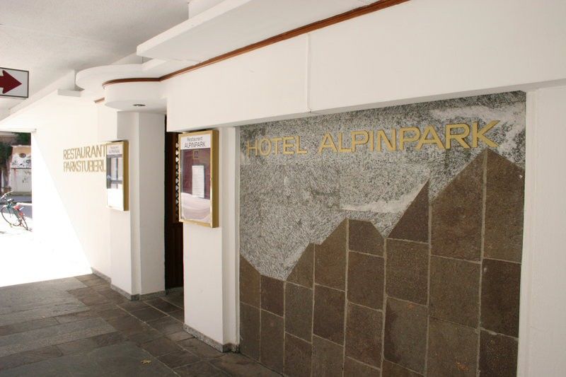 Hotel Alpinpark Инсбрук Экстерьер фото