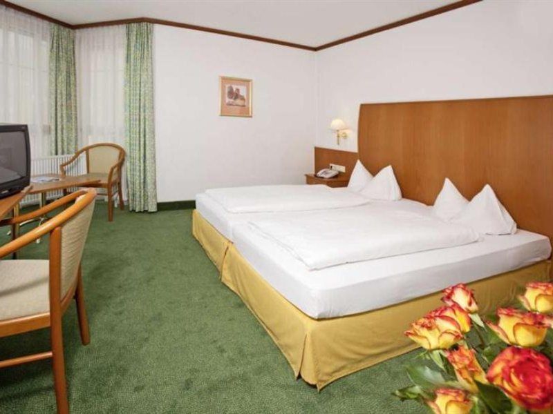Hotel Alpinpark Инсбрук Экстерьер фото