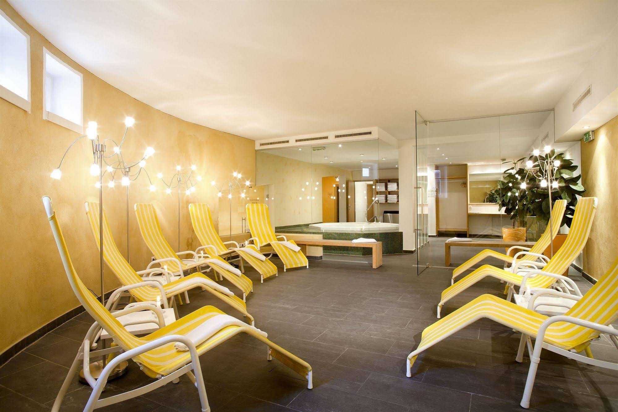 Hotel Alpinpark Инсбрук Экстерьер фото